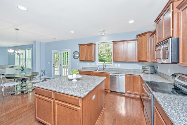 125 Carolina Wren Avenue, Moncks Corner, SC 29461