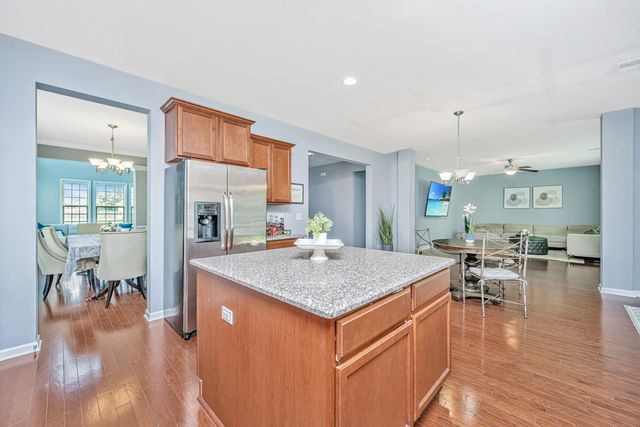 125 Carolina Wren Avenue, Moncks Corner, SC 29461