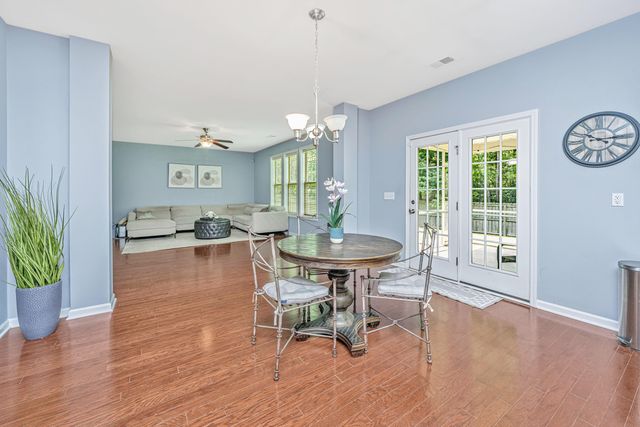 125 Carolina Wren Avenue, Moncks Corner, SC 29461