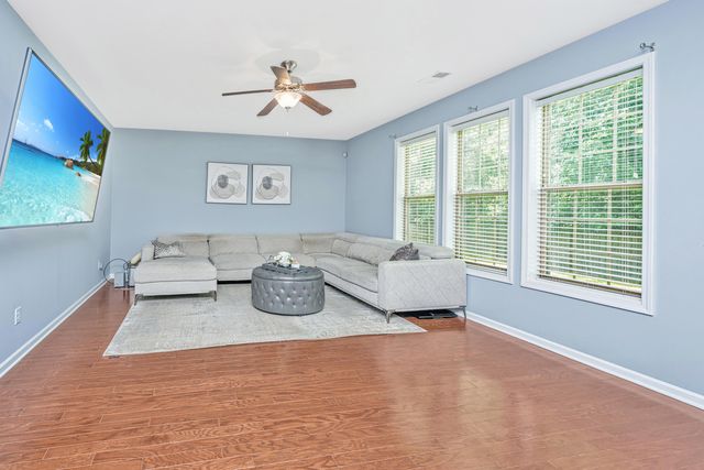 125 Carolina Wren Avenue, Moncks Corner, SC 29461