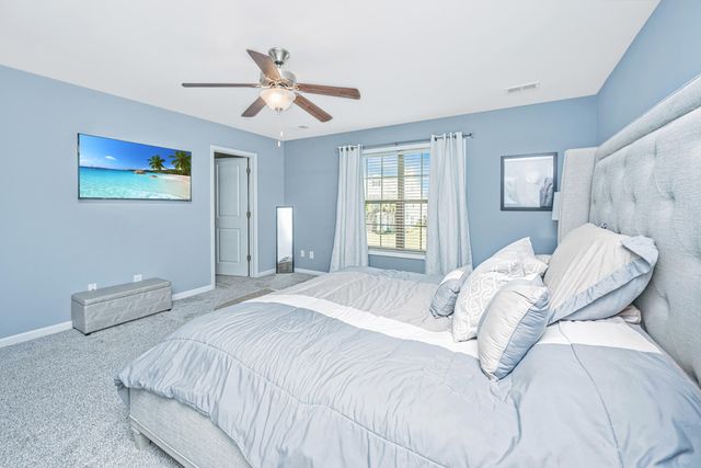 125 Carolina Wren Avenue, Moncks Corner, SC 29461