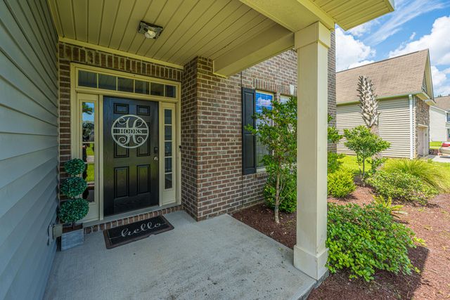 125 Carolina Wren Avenue, Moncks Corner, SC 29461