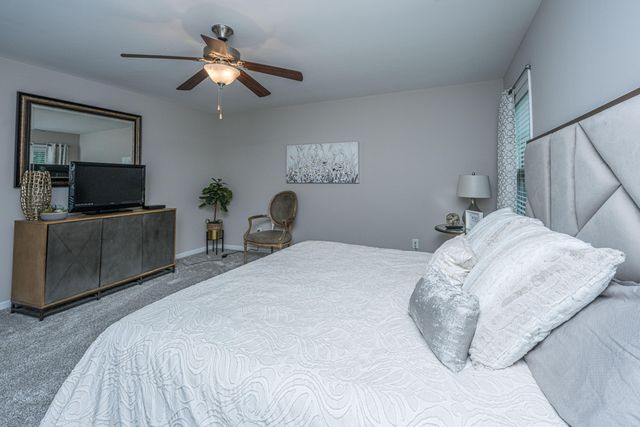 125 Carolina Wren Avenue, Moncks Corner, SC 29461