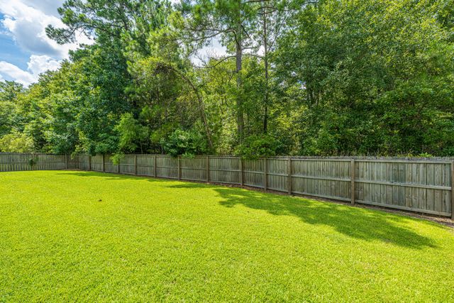 125 Carolina Wren Avenue, Moncks Corner, SC 29461