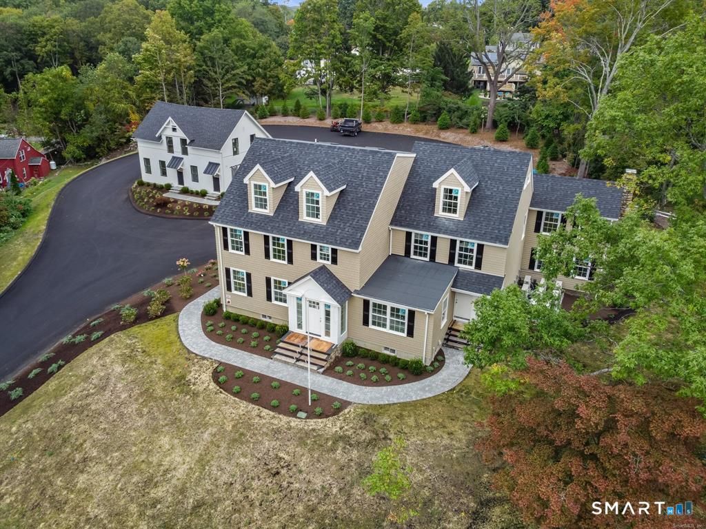 49 Daniels Farm Road K, Trumbull, CT 06611