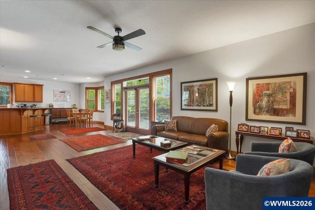 1126 Cascara Lp S, Salem, OR 97302