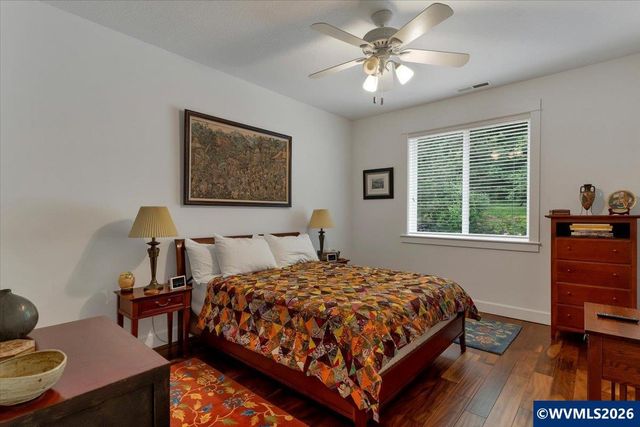1126 Cascara Lp S, Salem, OR 97302