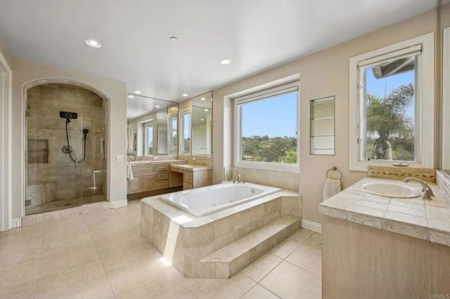 970 DOVE RUN RD, Encinitas, CA 92024