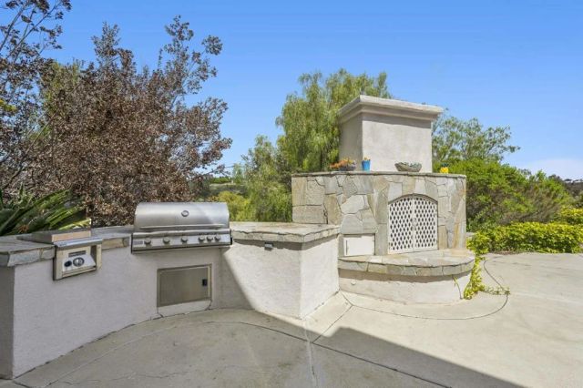 970 DOVE RUN RD, Encinitas, CA 92024