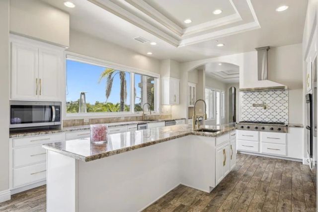 970 DOVE RUN RD, Encinitas, CA 92024