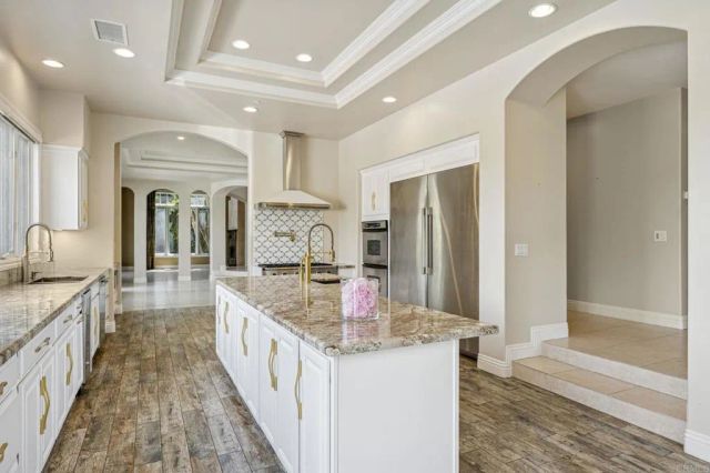 970 DOVE RUN RD, Encinitas, CA 92024