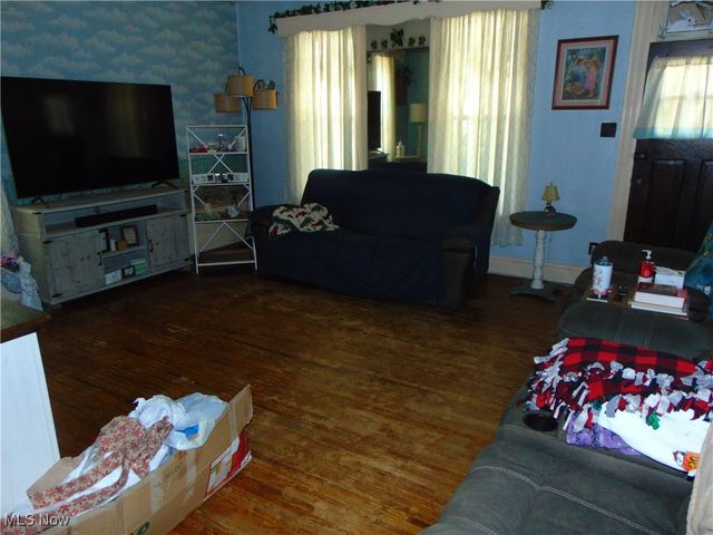 938 Ambrose Avenue, East Liverpool, OH 43920