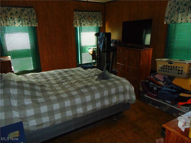 938 Ambrose Avenue, East Liverpool, OH 43920