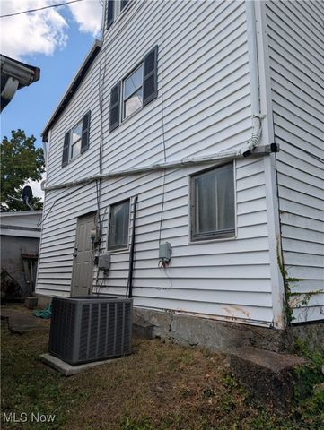 938 Ambrose Avenue, East Liverpool, OH 43920