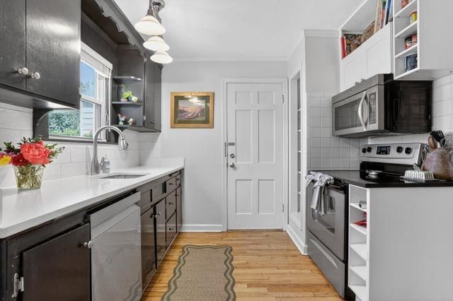 5500 Falmouth Road, Fairway, KS 66205