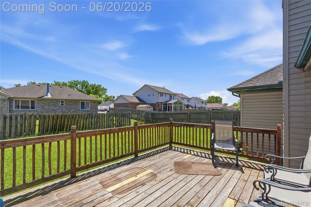 21884 Laurel Street, Clinton Charter Township, MI 48035