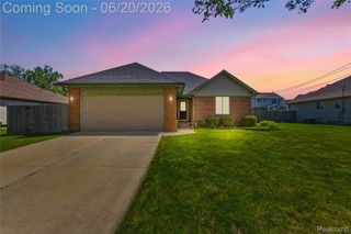 21884 Laurel Street, Clinton Charter Township, MI 48035
