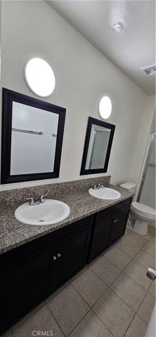 10030 Owensmouth 24, Chatsworth, CA 91311