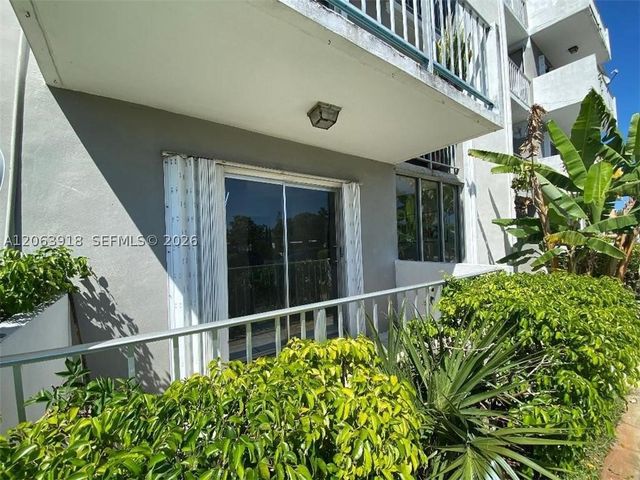 1855 Plunkett St 101, Hollywood, FL 33020