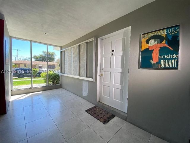 1855 Plunkett St 101, Hollywood, FL 33020