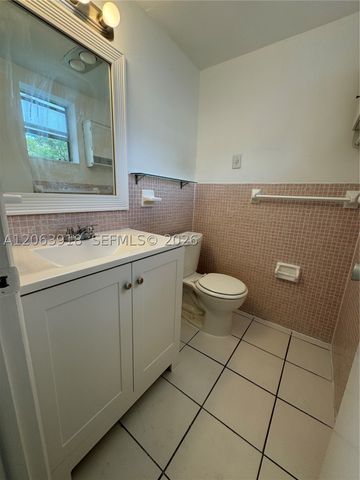 1855 Plunkett St 101, Hollywood, FL 33020