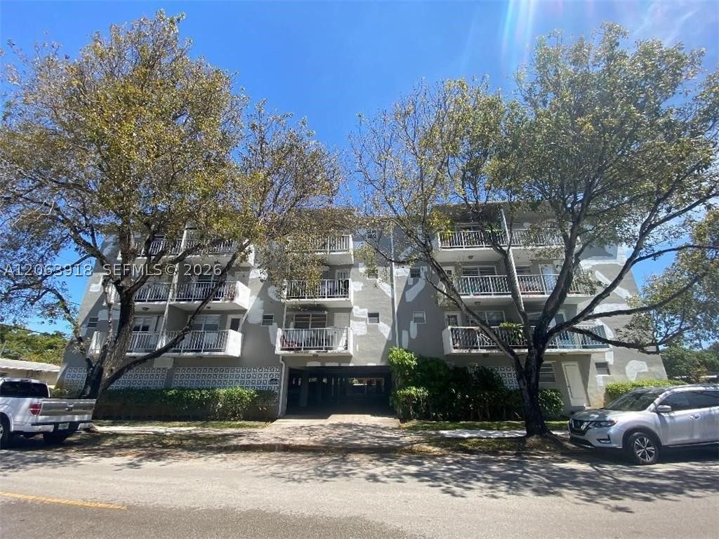 1855 Plunkett St 101, Hollywood, FL 33020