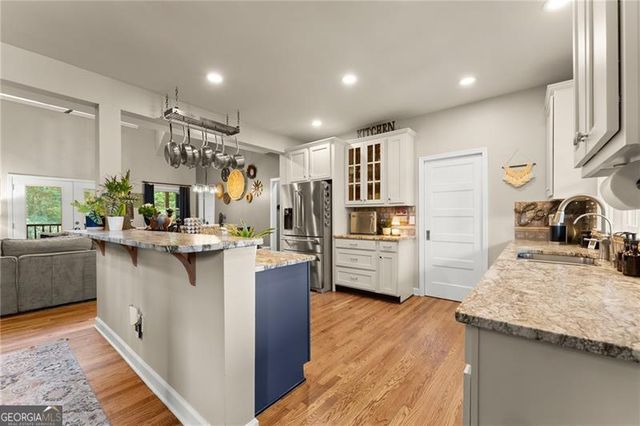 5945 Wellington Avenue, Gainesville, GA 30506