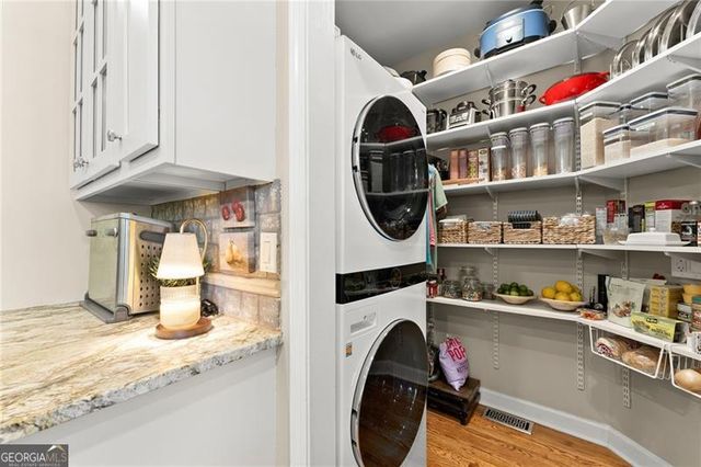 5945 Wellington Avenue, Gainesville, GA 30506