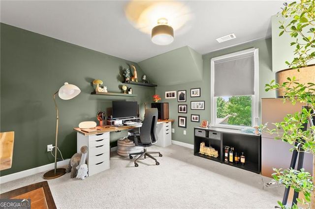 5945 Wellington Avenue, Gainesville, GA 30506