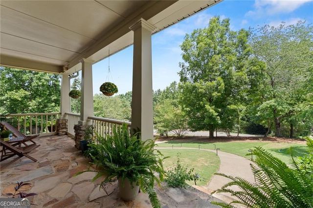 5945 Wellington Avenue, Gainesville, GA 30506