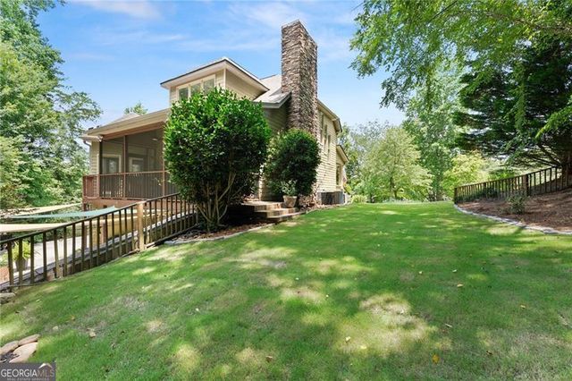 5945 Wellington Avenue, Gainesville, GA 30506