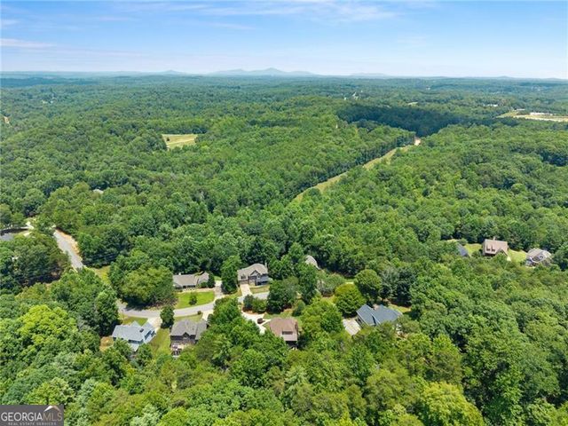 5945 Wellington Avenue, Gainesville, GA 30506