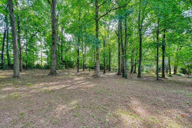144 Hawk Creek Drive, Spartanburg, SC 29301