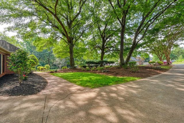 144 Hawk Creek Drive, Spartanburg, SC 29301