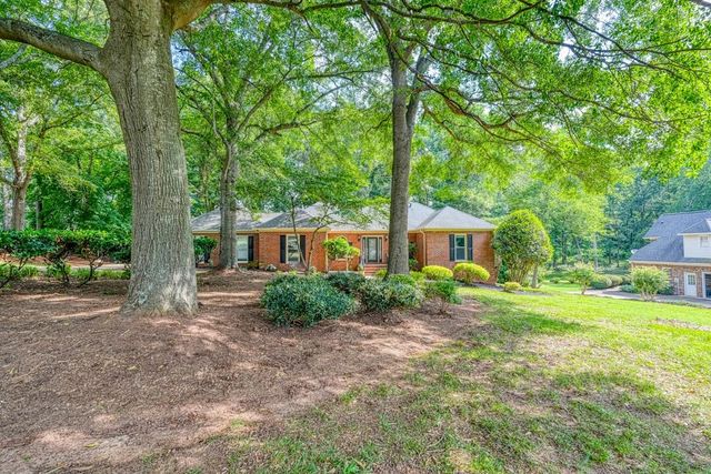 144 Hawk Creek Drive, Spartanburg, SC 29301
