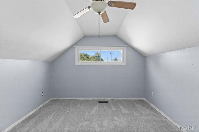 21 W Penning Avenue, Wood River, IL 62095