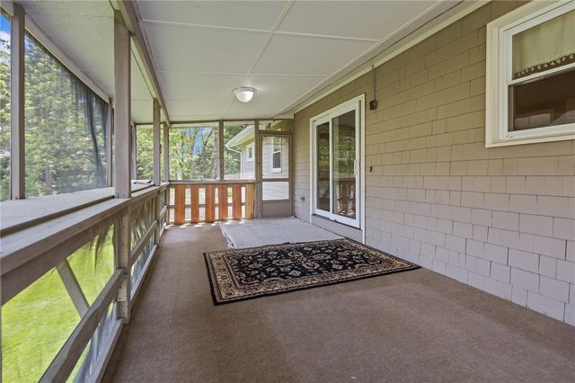 19 Irondale Street, Warwick, RI 02886