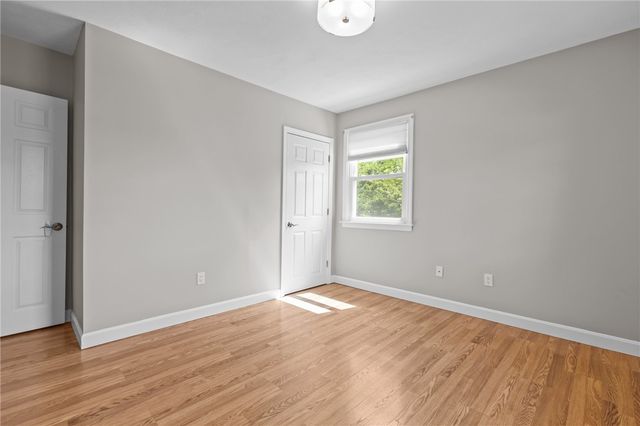 19 Irondale Street, Warwick, RI 02886