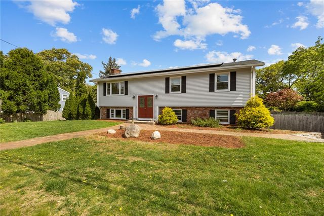 19 Irondale Street, Warwick, RI 02886
