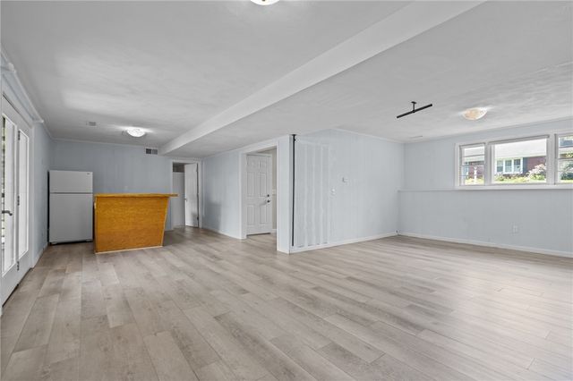 19 Irondale Street, Warwick, RI 02886