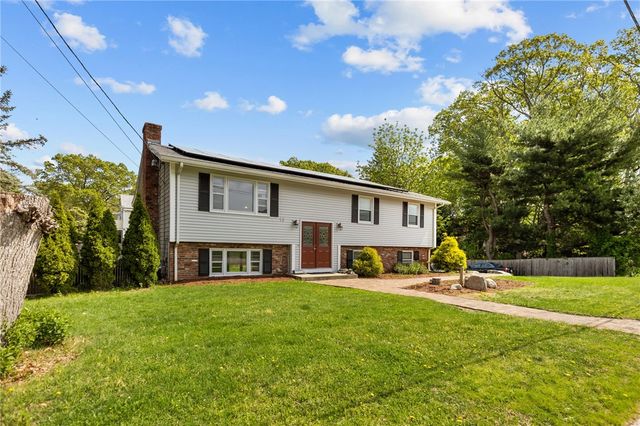 19 Irondale Street, Warwick, RI 02886