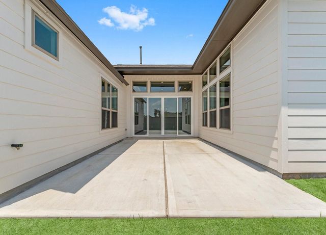 32502 Ebony Jewelwing Court, Fulshear, TX 77441