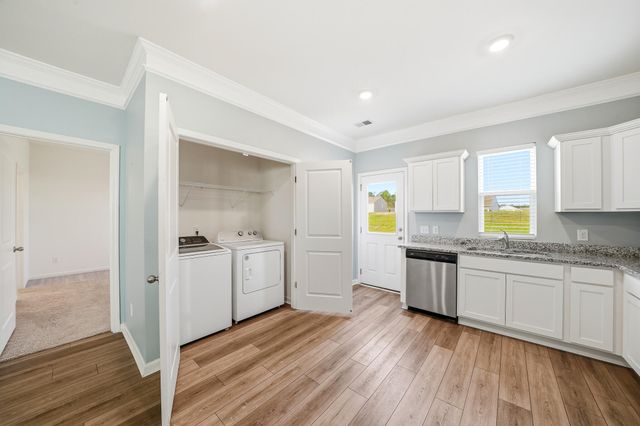 426 Pender Woods Drive, Summerville, SC 29486