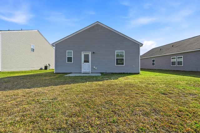 426 Pender Woods Drive, Summerville, SC 29486