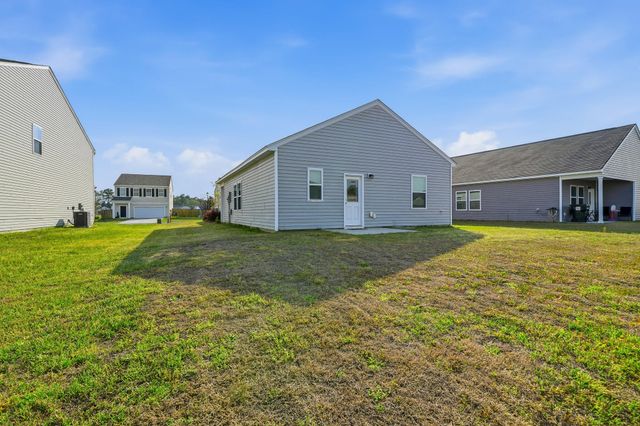 426 Pender Woods Drive, Summerville, SC 29486