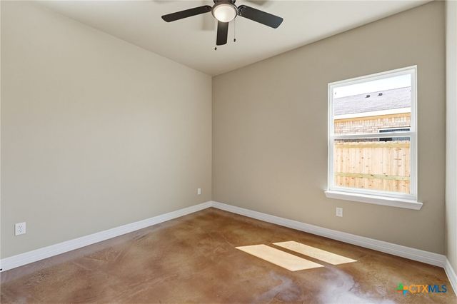 1313 Lone Pine Way, Killeen, TX 76543