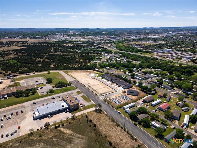1313 Lone Pine Way, Killeen, TX 76543