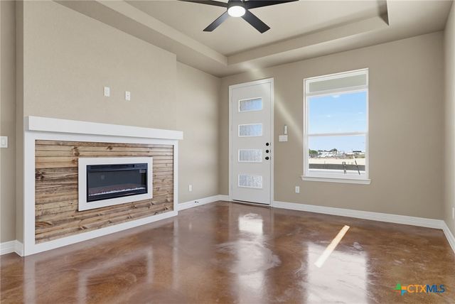 1313 Lone Pine Way, Killeen, TX 76543
