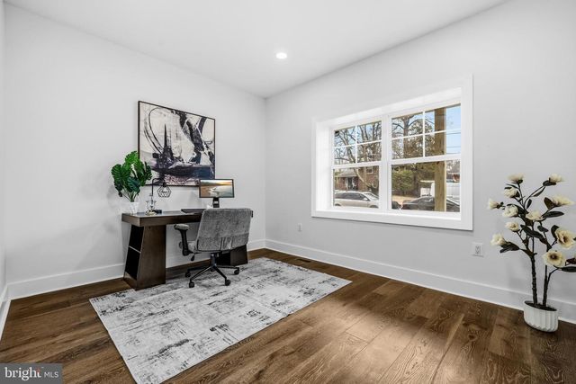 414 WATERFORD RD, Silver Spring, MD 20901