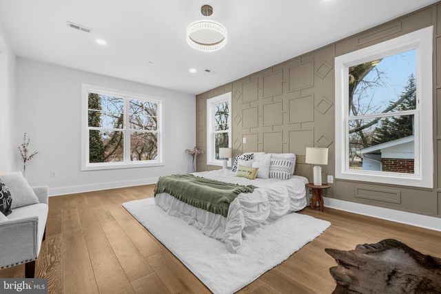 414 WATERFORD RD, Silver Spring, MD 20901